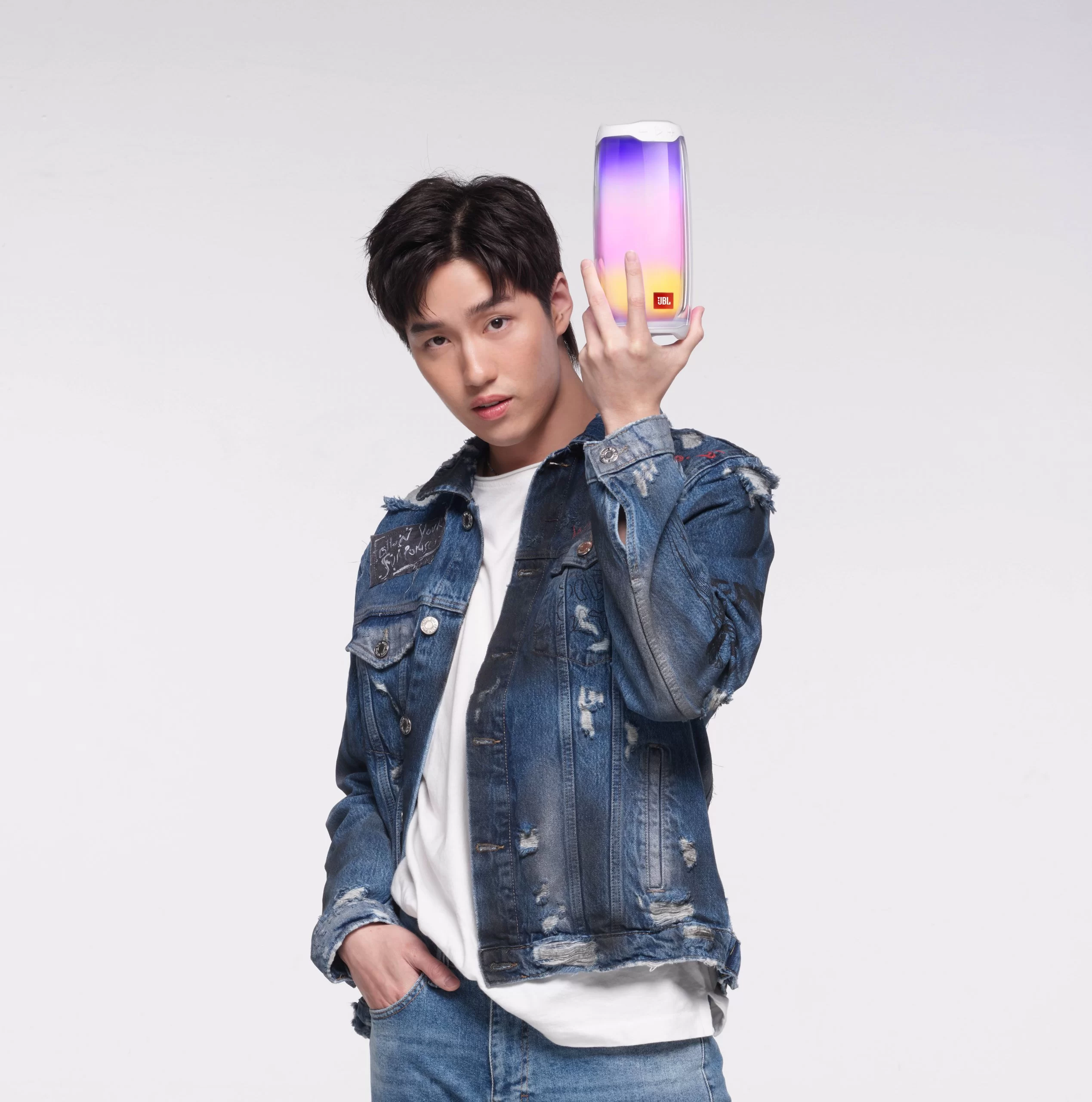 f4 1415 scaled | DareToListen | มหาจักรฯ เปิดตัว JBL Brand Presenter เปิดตัวพรีเซนเตอร์คนใหม่ ‘ต่อ ธนภพ’ หวังเจาะกลุ่มคนรุ่นใหม่