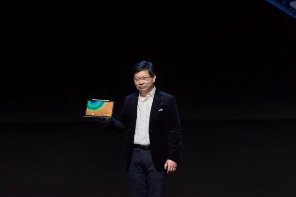 HUAWEI Product Strategy Virtual launch 5 | HUAWEI Mate Xs | สรุปงาน HUAWEI เมื่อวานนี้ เปิดตัวอะไรบ้าง? สมาร์ทโฟน HUAWEI Mate Xs, แท็บเล็ต MatePad Pro 5G, โน๊ตบุ๊ค MateBook และอุปกรณ์ 5G ครบเซ็ต