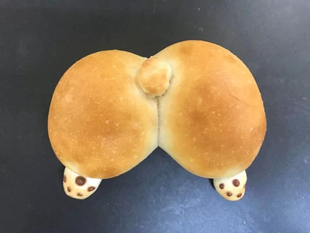 cute corgi butt buns japanese bakery 3 5e3d5e56369ba 700 | Corgi Butt Buns | Corgi Butt Buns ขนมปังรูป 