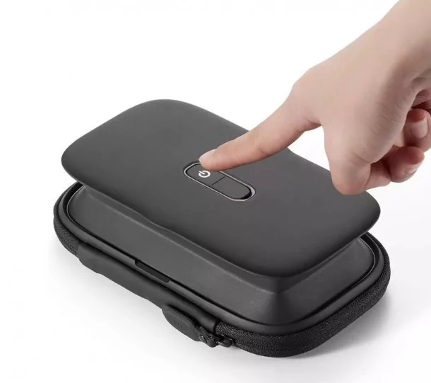 mi1 | Xiaomi | กระเป๋าฆ่าเชื้อพกพา Xiaomi ฆ่าเชื้อบนสมาร์ทโฟนได้ 99.99% ใน 30 วินาที ราคา 890 บาท