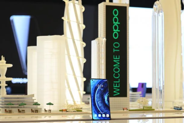 OPPO Pick Up Day 5 | OPPO Biggest Flagship Store | ออปโป้ ส่งมอบ “OPPO Find X2 5G” แก่ลูกค้าสมาร์ทไลฟ์กลุ่มแรกในไทย!