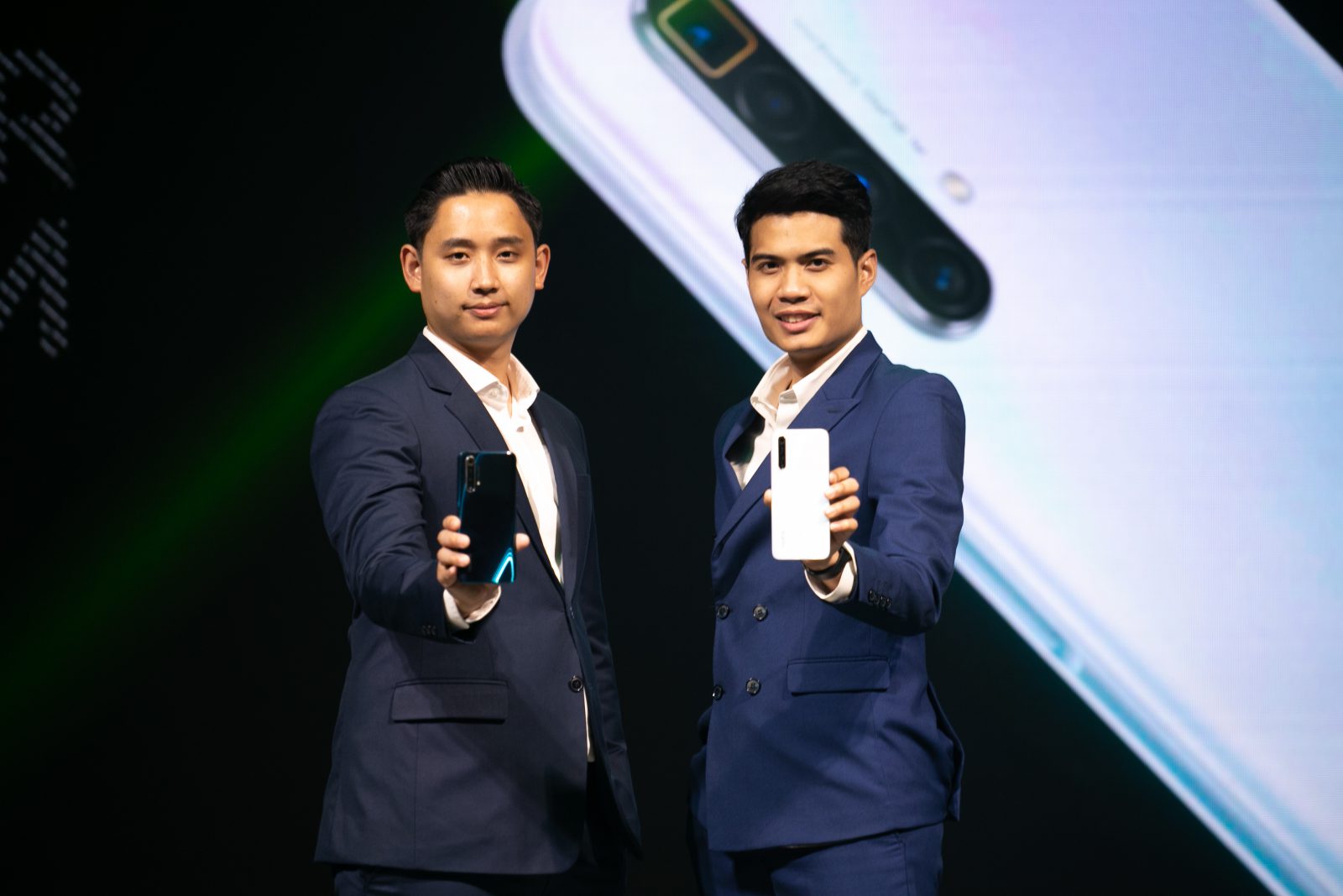 เปิดตัว realme X3 SuperZoom สมาร์ทโฟนเรือธงพลังซูม 60 เท่า เร็วแรงสูงสุด พร้อม realme Watch นาฬิกาข้อมืออัจฉริยะ และ realme Buds Air Neo อีกหนึ่งหูฟังไร้สายที่ใช่ในแบบคุณ 1 AM19184 | Realme | เปิดตัว realme X3 SuperZoom สมาร์ทโฟนเรือธงพลังซูม 60 เท่า เร็วแรงสูงสุด พร้อม realme Watch นาฬิกาข้อมืออัจฉริยะ และ realme Buds Air Neo อีกหนึ่งหูฟังไร้สายที่ใช่ในแบบคุณ