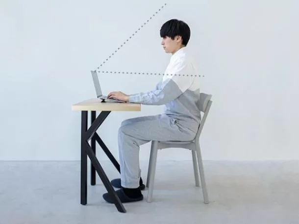 video conference call suit pyjamas tracksuit zoom work from home telework telecommute fashion tips japan news 3 | coronavirus | Jammies WFH ชุดนอนหลอกเจ้านาย ที่พร้อมทำงานและพร้อมนอนในเวลาเดียวกัน