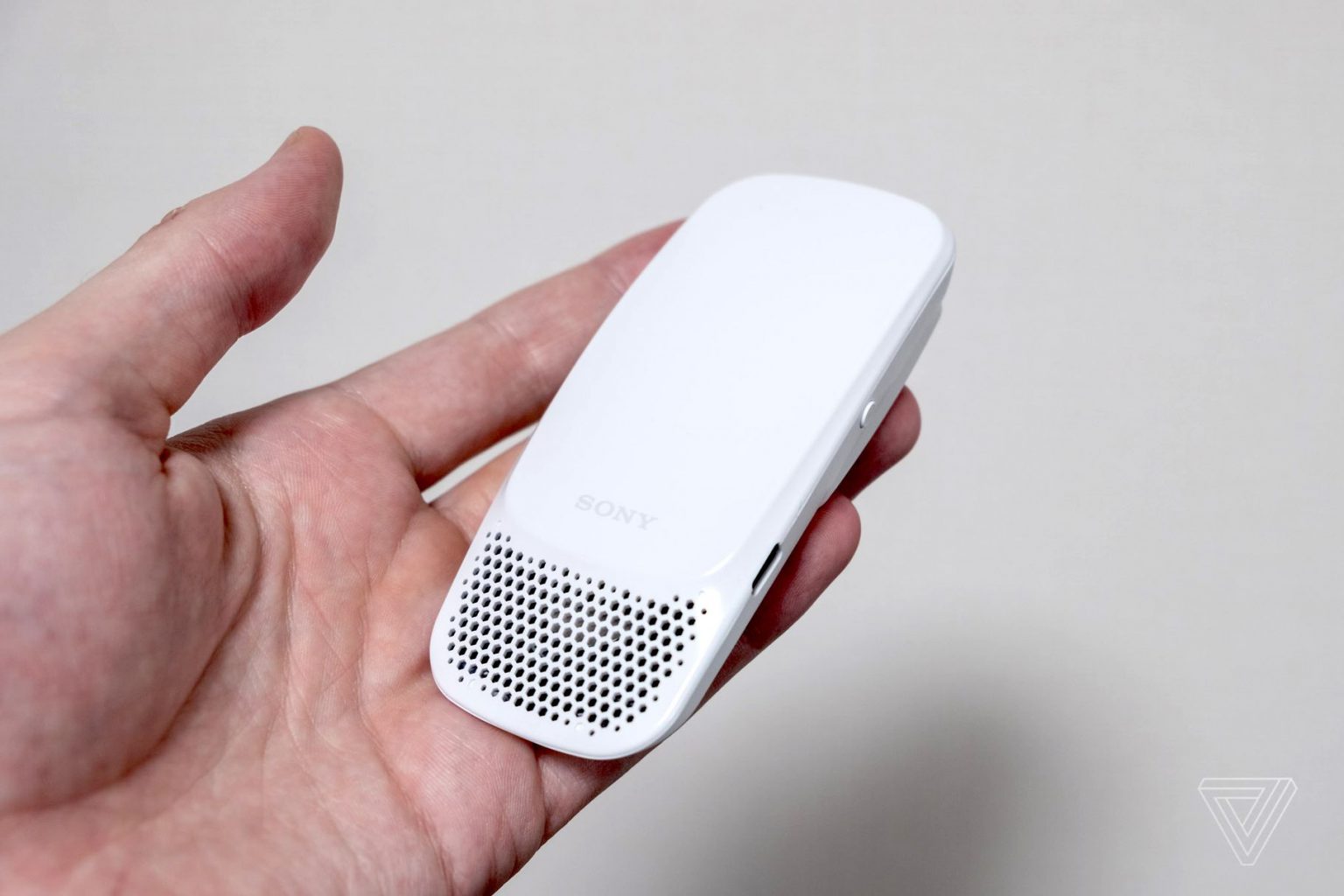 Sony วางจำหน่าย “แอร์จิ๋วขนาดพกพา” ไม่ต้องทนร้อนอีกต่อไป!