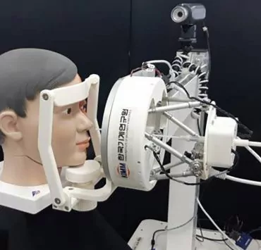 nose robot main 1280x720 1 | COVID-19 | นักวิทยาศาสตร์สร้างหุ่นยนต์ล้างจมูกตรวจหา COVID-19 โดยไม่ต้องสัมผัสผู้ตรวจ
