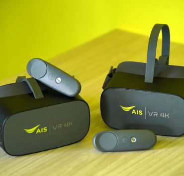 200810 Pic 10 อุปกรณ์แว่น AIS VR 4K ที่จะมาเปิดโลกการรับชมรูปแบบใหม่ให้คนไทย | AIS | AIS โชว์ล้ำ! The First 5G VR live streaming รายแรกของไทยที่เปิดตลาด VR Content พลิกโฉมความบันเทิงยุค 5G