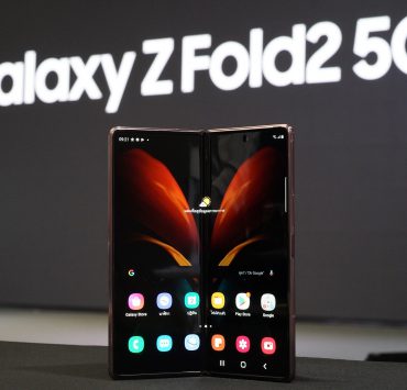 Galaxy Z Fold2 5G 01. | galaxy z fold 2 | Samsung ไทยเปิดจอง ‘Galaxy Z Fold 2 5G’ กลุ่มแรกของโลก สุดยอดนวัตกรรมสมาร์ทโฟนแห่งยุค