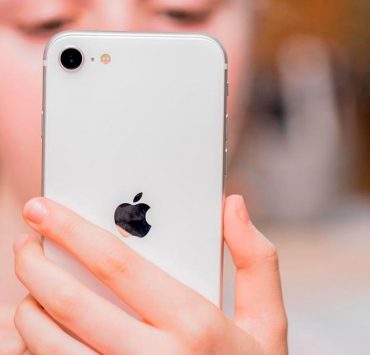iphone se 2020 review 13 thumb1200 16 9 | apple | เอาจริง? iPhone SE 2022 จะยังคงใช้ดีไซน์เดิมต่อไป