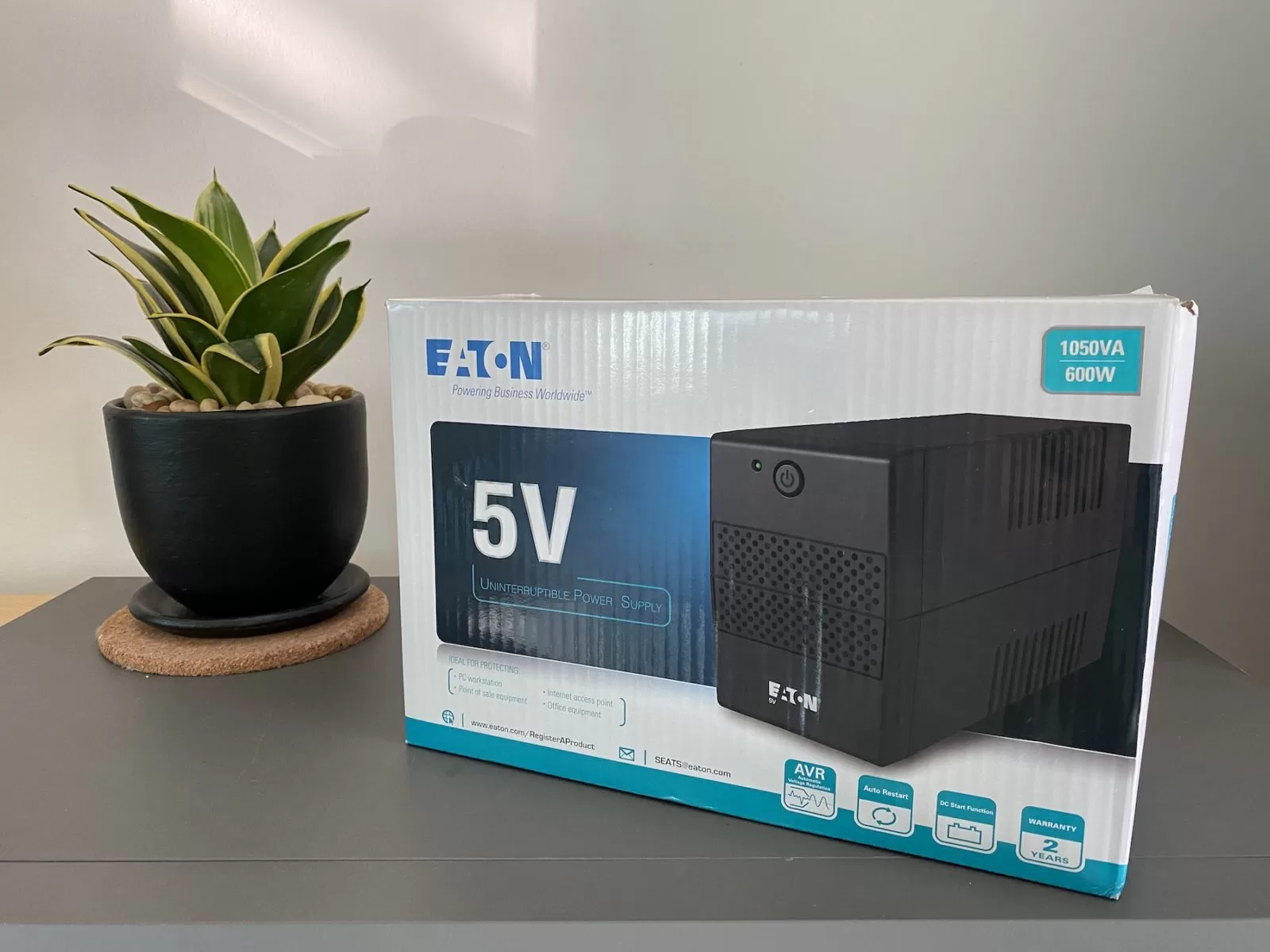รีวิว EATON 5V 1050 เครื่องสำรองไฟแบบ Line Interactive ที่มาพร้อม Stabilizer ช่วยถนอมอุปกรณ์ไฟฟ้าของเรา 1 EATON 5V 1050 Review