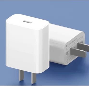 xiaomi usb c charger 4 | Xiaomi | Xiaomi เปิดตัวชาร์จไว 20W สำหรับ iPhone 12 Pro ในราคาแค่ 180 บาท!
