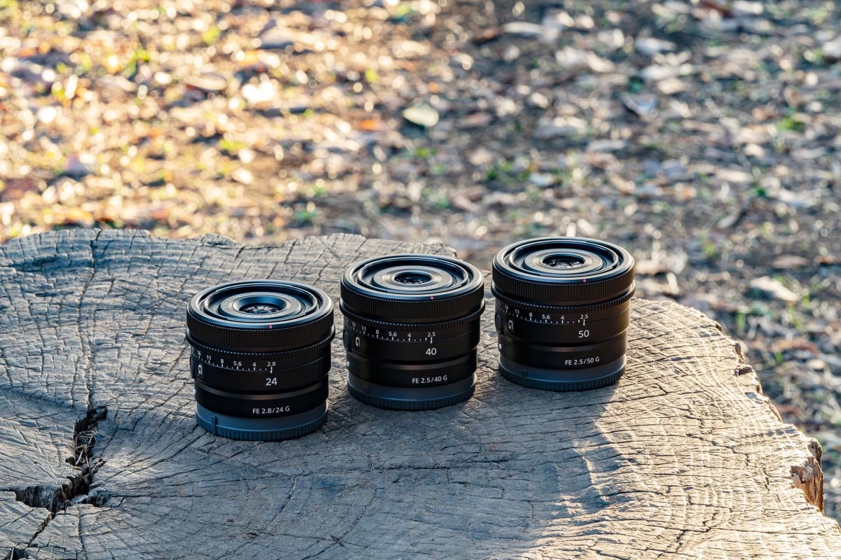 โซนี่เปิดตัวเลนส์ฟูลเฟรมซีรี่ย์ G สามรุ่นใหม่ล่าสุด SEL24F28G, SEL40F25G และ SEL50F25G เบาทุกตัว! 1 Pic Sony G Lens Trio 03 | FE | โซนี่เปิดตัวเลนส์ฟูลเฟรมซีรี่ย์ G สามรุ่นใหม่ล่าสุด SEL24F28G, SEL40F25G และ SEL50F25G เบาทุกตัว!