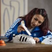10282 LEGO® adidas Originals Superstar Lifestyle 06 | Adidas | Adidas จับมือ LEGO เปิดตัวรองเท้าซุปเปอร์สตาร์ด้วยตัวต่อเลโก้บริก