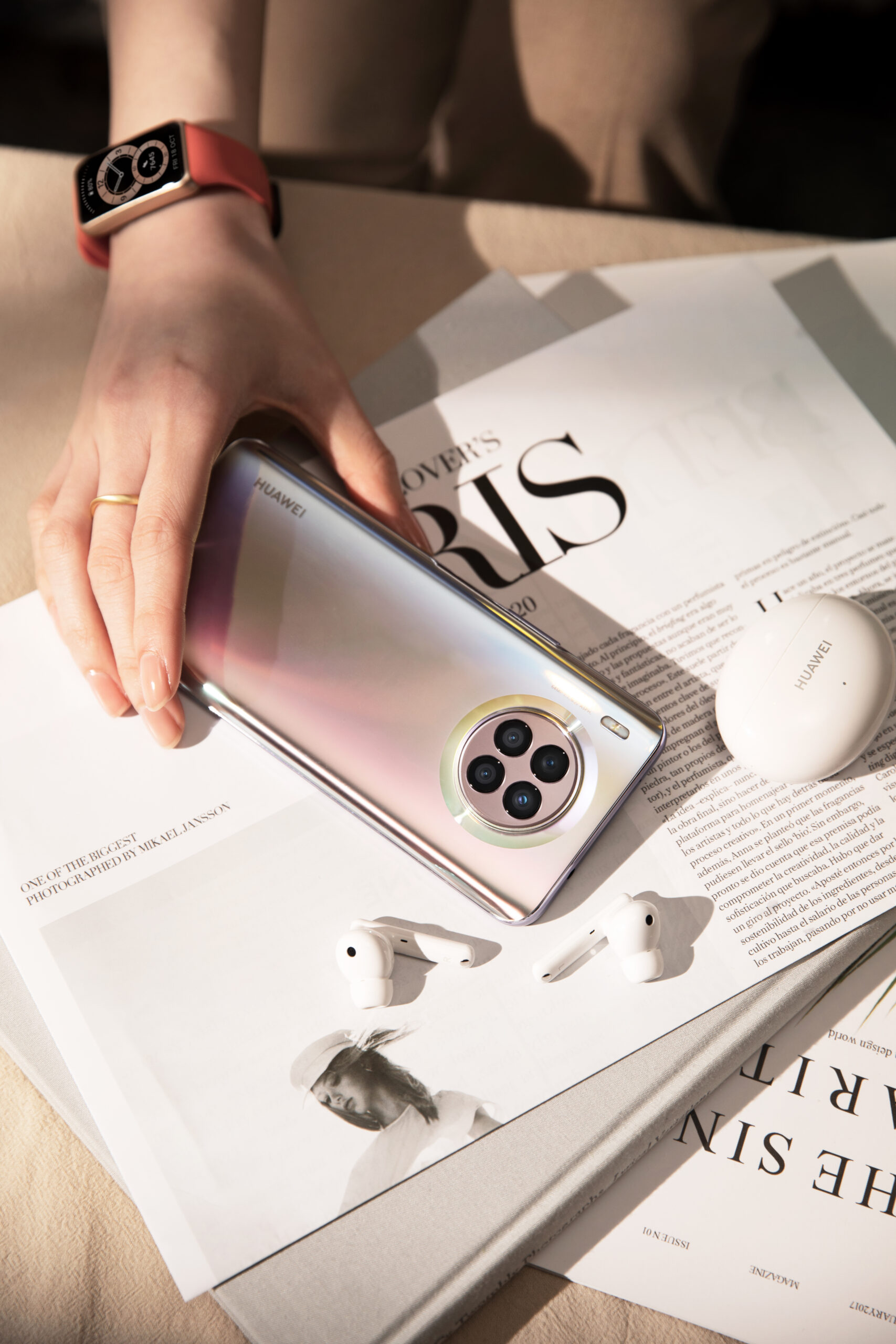 HUAWEI nova 8i 3 scaled | Huawei | แชร์ไกด์ไลน์ 4 แฟชั่นเซ็ตสุดปั๊วะ ถ่าย Photoshoot อวดโซเชียล ให้เหมือนมือโปรลงนิตยสารด้วย HUAWEI nova 8i