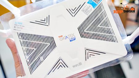 เราเตอร์ True Gigatex Fiber Pro WiFi 6 สำหรับลูกค้าสมัครเน็ตบ้าน TrueOnline พร้อมตัวเสริม Mesh WiFi 6 ให้ครอบคลุมได้ทั่วคฤหาสน์