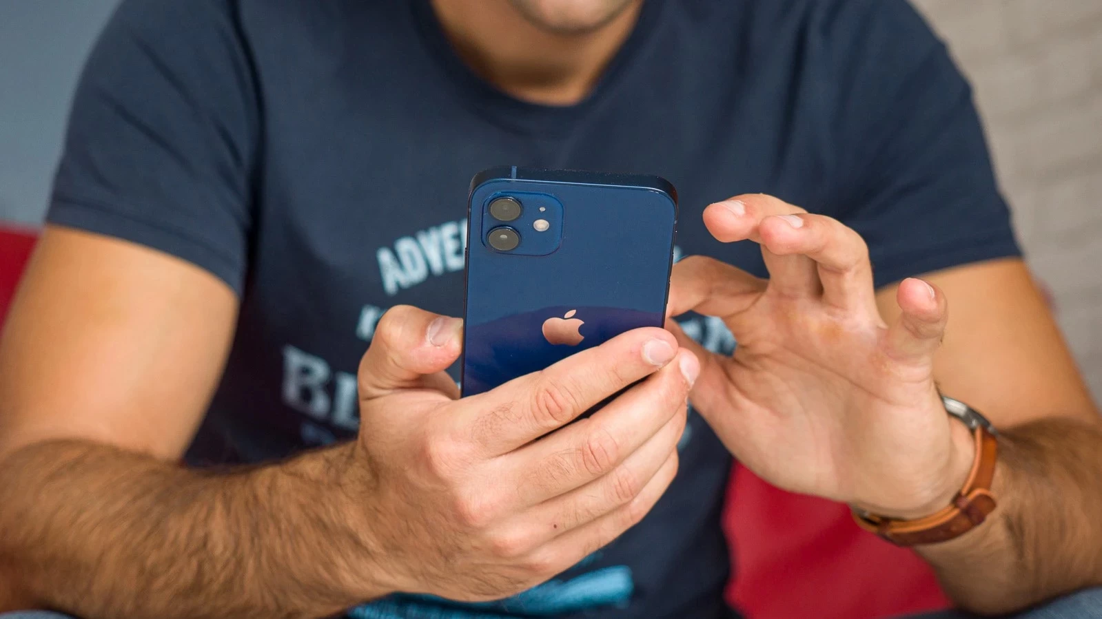 iPhone 12 ยังขายได้ดีอย่างต่อเนื่องแม้ iPhone 13 ใกล้เปิดตัว 1 iphone 12 | iPhone 12 ยังขายได้ดีอย่างต่อเนื่องแม้ iPhone 13 ใกล้เปิดตัว