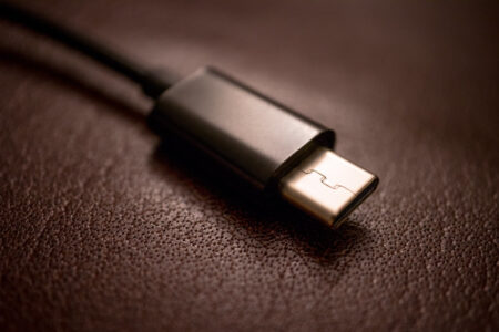 ยุโรปออกคำสั่ง อุปกรณ์อิเล็กทรอนิกส์ต้องใช้ USB-C ภายในปี 2024