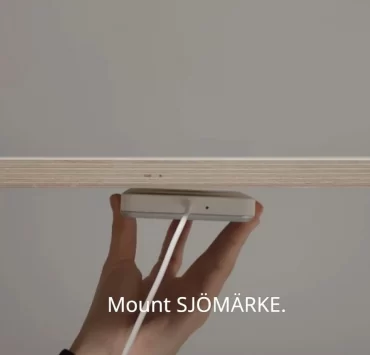 IKEAs new 40 Sjmrke turns your table into a wireless charger | ikea | IKEA เปิดตัว ‘Sjömärke’ อุปกรณ์ช่วยเปลี่ยนโต๊ะเป็นที่ชาร์จไร้สาย