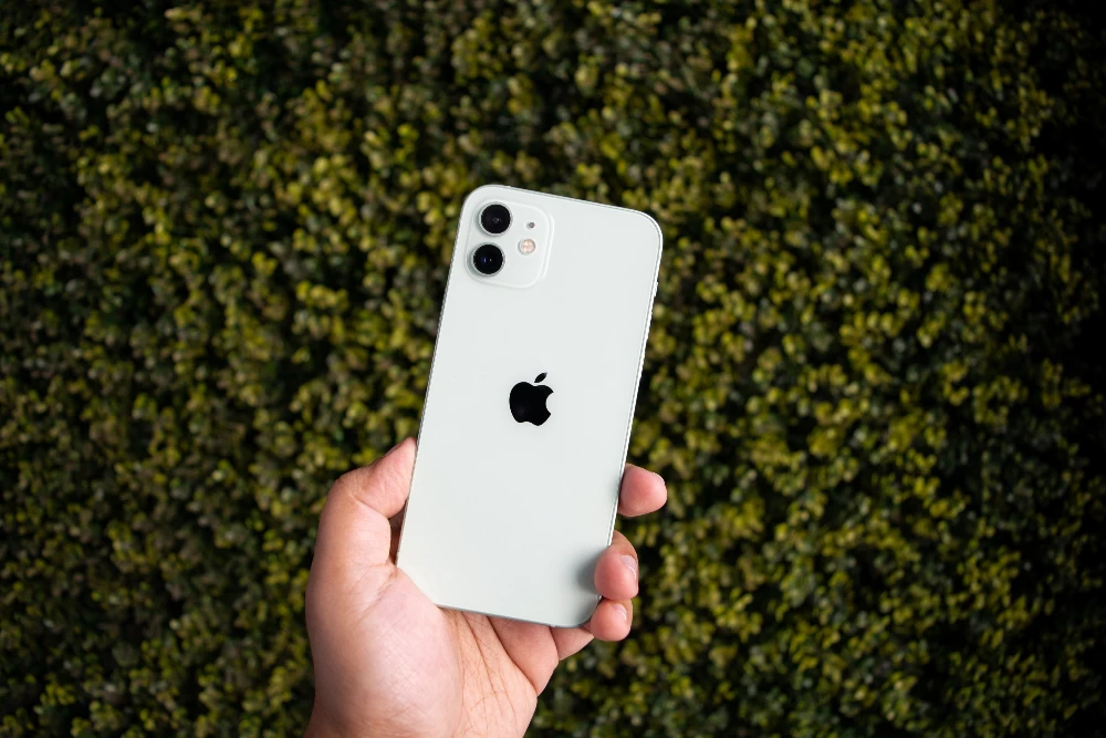 Apple ขยายโปรแกรมซ่อม iPhone 12 ที่มีปัญหาเสียงฟรี! 1 Pic 2 iPhone 12 | apple | Apple ขยายโปรแกรมซ่อม iPhone 12 ที่มีปัญหาเสียงฟรี!