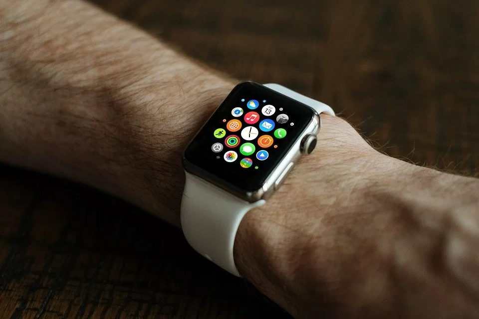 apple watch | apple | Apple Watch วัดเบาหวานได้โดยไม่ต้องใช้เข็ม กำลังใกล้ความจริง