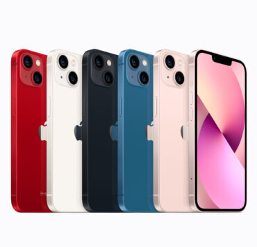 iphone 13 2021 gallery 5 | apple | พบปัญหา iPhone 13 หน้าจอเป็นสีชมพู คาดมาจากซอฟต์แวร์