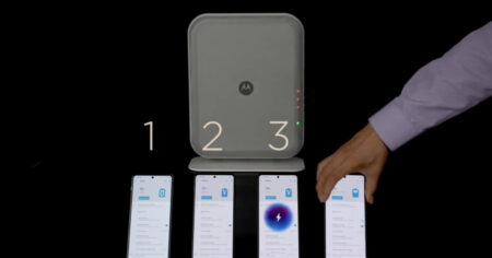 Motorola สาธิตชาร์จไร้สายระยะไกล 3 เมตร!