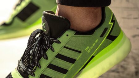 Microsoft จับมือกับ Adidas ร่วมกันทำรองเท้าผ้าใบลายใหม่ ที่มาในธีมของ Xbox
