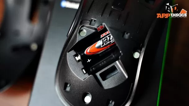 Razer Deathadder v2 x Hyperspeed DSC07791 | Deathadder v2 x Hyperspeed | รีวิว Razer Deathadder v2 x Hyperspeed เมาส์เกมมิ่งไร้สายสองระบบ สรีระศาสตร์ยอดเยี่ยม