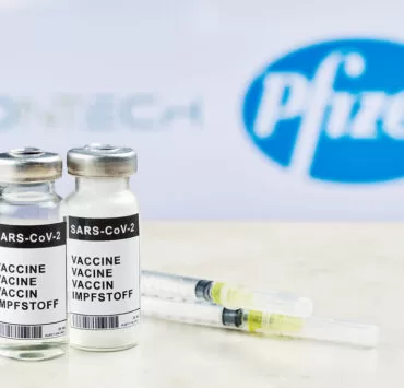 pfizer | pfizer | มาเช็คเงื่อนไข ฉีดวัคซีนไฟเซอร์เข็ม 3 ที่ศูนย์ฉีดวัคซีนบางซื่อกันเถอะ