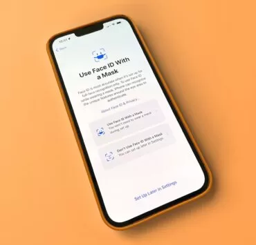 MAsk-On-Face-ID-iOS-15 4