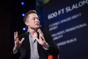 Elon Musk ให้บริการ Starlink ในยูเครนหลังรัฐมนตรีขอให้ช่วย