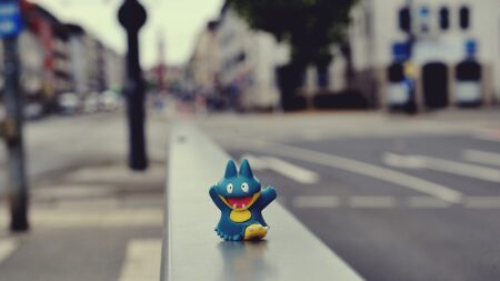 Niantic หยุดให้บริการเกม Pokemon GO ในรัสเซียและเบลารุส Urban-Pokemon-Figure-City-Modern-Pokemon-Go-5185124