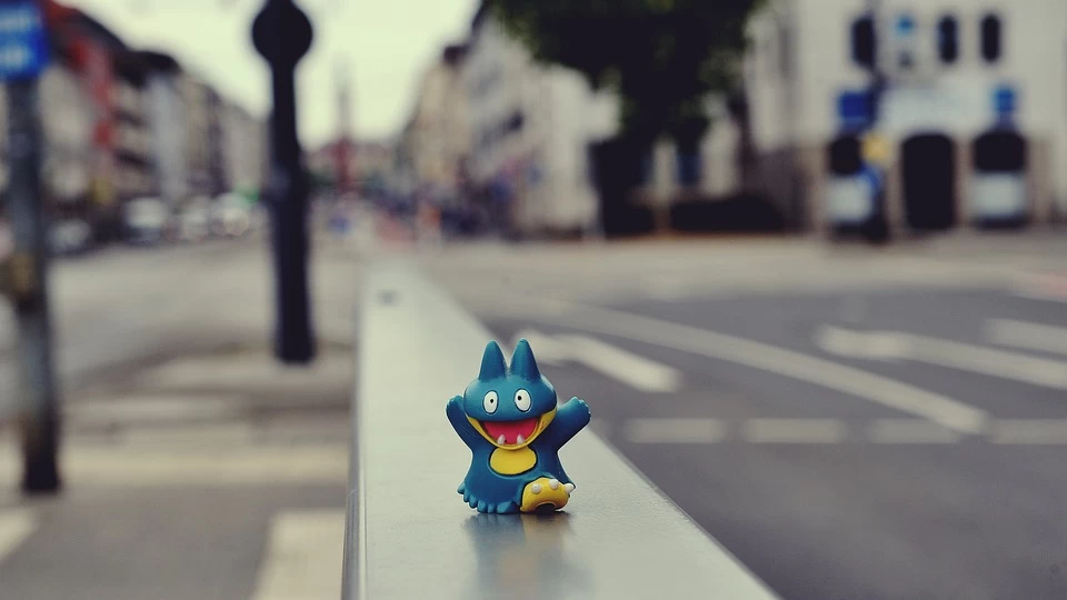 Niantic หยุดให้บริการเกม Pokemon GO ในรัสเซียและเบลารุส 1 Urban-Pokemon-Figure-City-Modern-Pokemon-Go-5185124