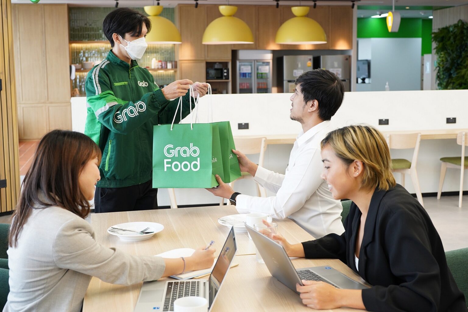 แกร็บ รุกตลาด B2B ส่ง “GrabForBusiness” เจาะลูกค้าองค์กร Grab-for-Business 2