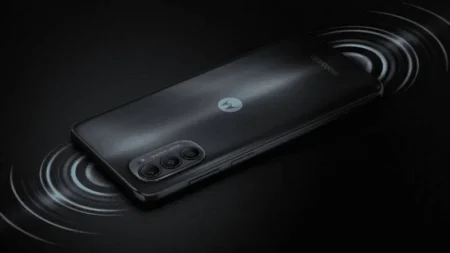 Motorola Moto G62 5G ที่เตรียมเปิดตัวเร็วๆ นี้ผ่านการรับรองจาก กสทช. เรียบร้อย motorola-gotue-do-vipusku-chergovu-novinku-01