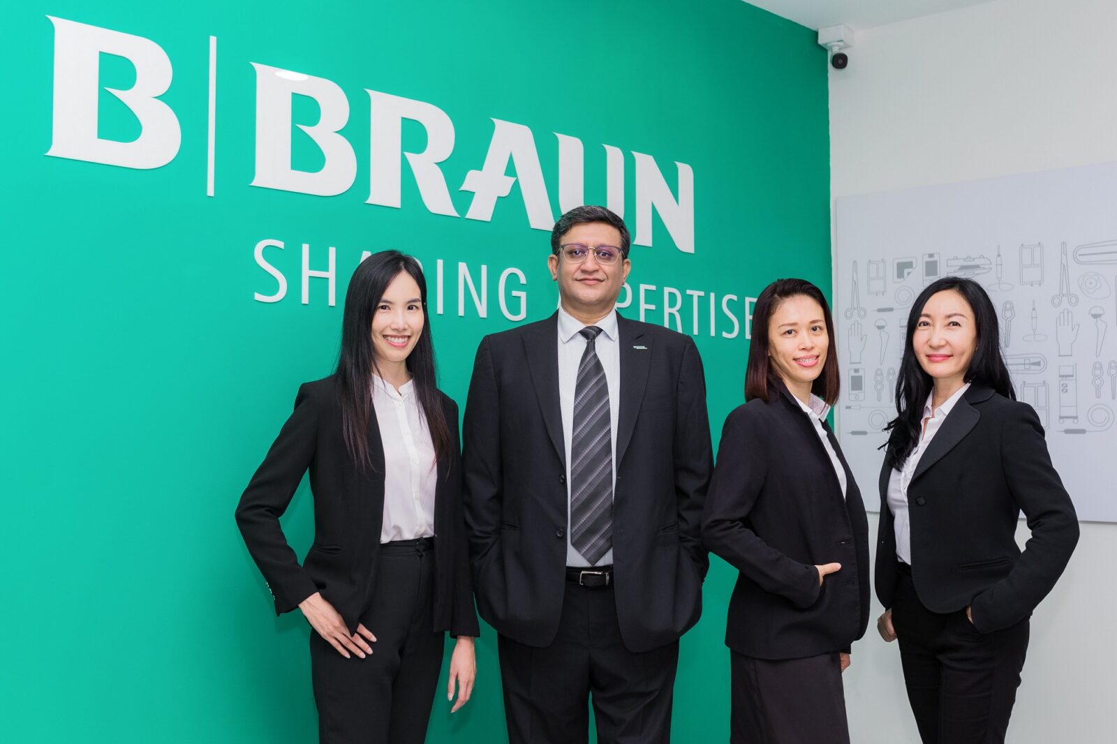 B -BRAUN ทีมผู้บริหาร-บริษัท-บี -บราวน์-ประเทศไทย-จำกัด-รูปที่-1