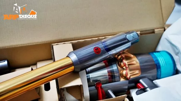 Dyson V15 Detect DSC00505 | Dyson | รีวิว Dyson V15 Detect เครื่องดูดฝุ่นไร้สาย ที่เหนือกว่าด้วยความคิด ประสิทธิภาพทรงพลัง ฝุ่น ผง ผม ขนสัตว์ ขจัดได้หมดด้วยหัวดูด 2+6 ชิ้นภายในกล่อง