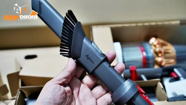 Dyson V15 Detect DSC00509 | Dyson | รีวิว Dyson V15 Detect เครื่องดูดฝุ่นไร้สาย ที่เหนือกว่าด้วยความคิด ประสิทธิภาพทรงพลัง ฝุ่น ผง ผม ขนสัตว์ ขจัดได้หมดด้วยหัวดูด 2+6 ชิ้นภายในกล่อง