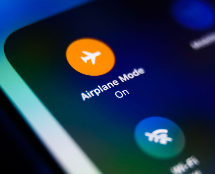 airplane mode | Miscellaneous | โลกอาจหมดยุค AirPlane Mode เมื่อ 5G กำลังถูกทำให้ใช้งานบนเครื่องบินได้