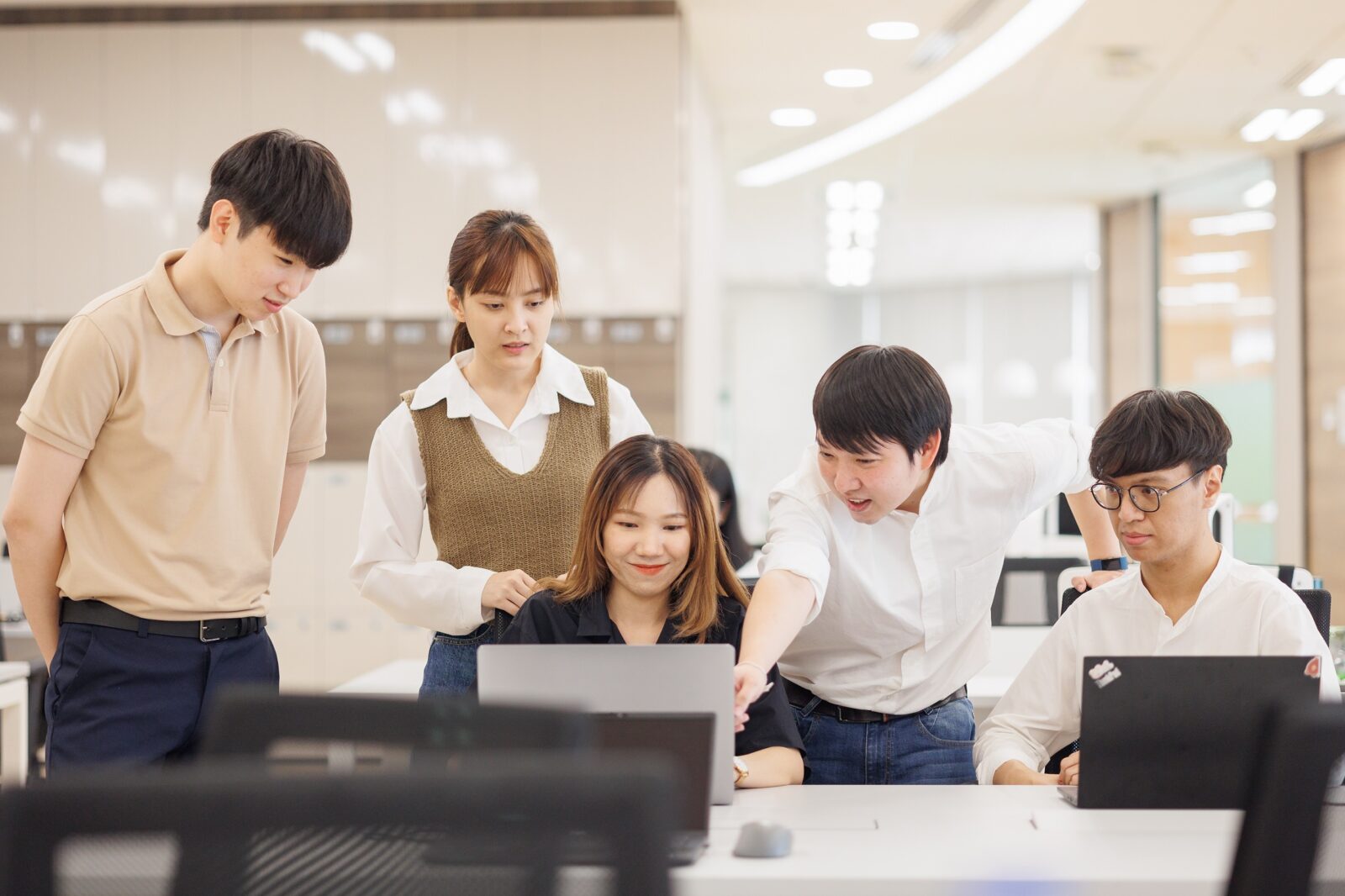 AIS จับมือ Humanica Conicle THAICOM เปิดตัว Digital Talent | The Masters เฟ้นหาบุคลากรด้านเทคโนโลยี 1 4. Pic AIS เปิดตัวโครงการ The Masters | Digital Talent | The Masters | AIS จับมือ Humanica Conicle THAICOM เปิดตัว Digital Talent | The Masters เฟ้นหาบุคลากรด้านเทคโนโลยี