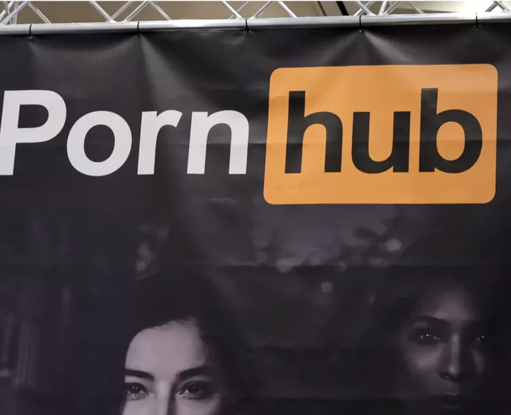 1111 | pornhub | Instagram เผลอกู้คืนบัญชี Pornhub ที่ถูกแบน ก่อนปิดตายอีกครั้งแบบไม่อธิบายเหตุผล