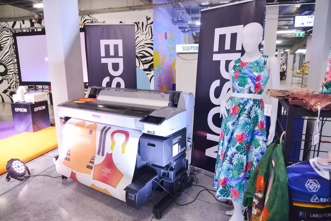 903824 | Epson SureColor SC-F6430 | เอปสันเปิดตัว SureColor F-series 6 สี จับธุรกิจสิ่งทอและแฟชั่น เน้นงานออนดีมานด์