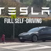 Tesal | Full Self-Driving | โฆษณา Tesla ใน Super Bowl ไม่ได้ชวนซื้อแต่เพื่อ 'ต่อต้าน Tesla'