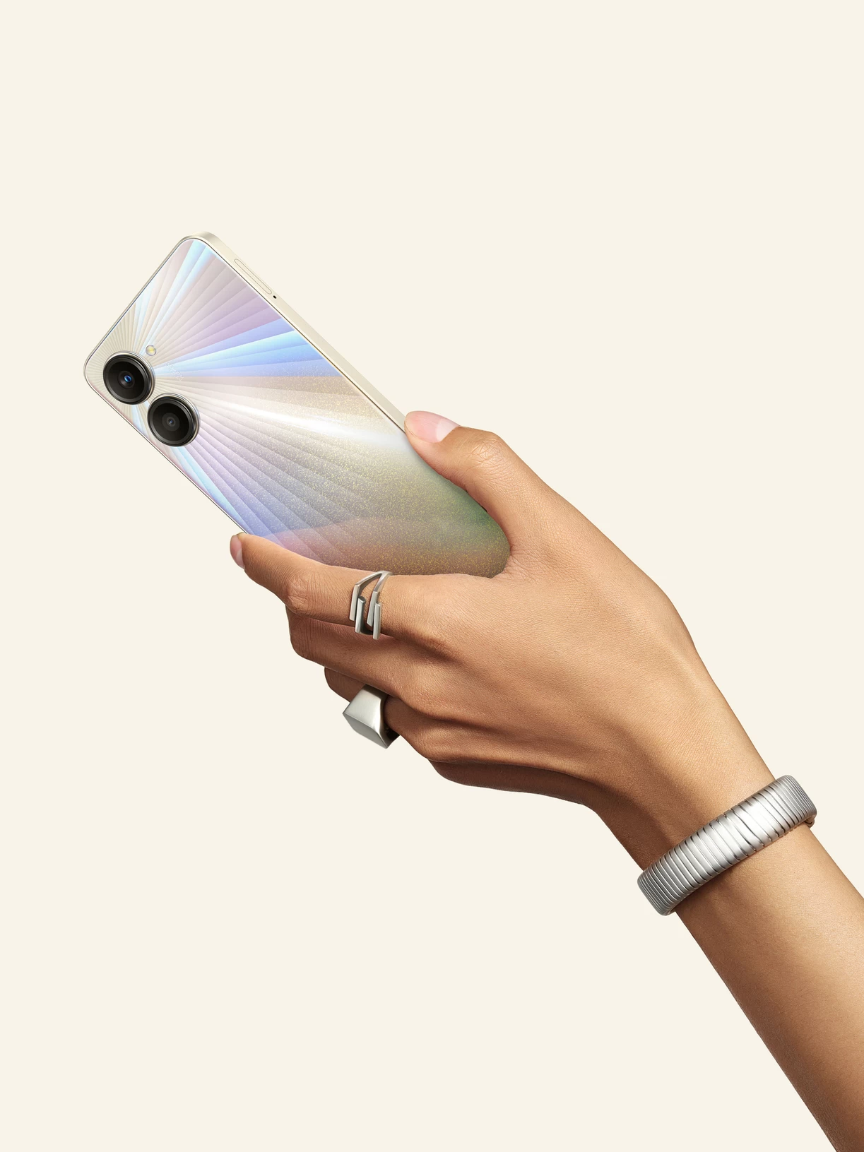 realme 10 Pro 5G 02 1 | Realme | รวมสมาร์ตโฟนดาวเด่น realme ที่ครองใจผู้ใช้ในปี 2022