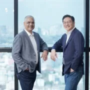 001 CEOandDCEO TrueCorp | DTAC | ดีแทค-ทรูควบรวมเสร็จสมบูรณ์ จดทะเบียนบริษัทใหม่ในนาม “บริษัท ทรู คอร์ปอเรชั่น จำกัด
