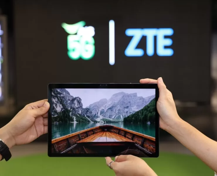 230228 Pic AIS x ZTE Nubia Pad 3D Announcement @MWC 02 | ZTE | AIS จับมือ ZTE เปิดตัวแท็บเล็ตสามมิติ Nubia Pad 3D ปฏิวัติวงการ 3D คอนเทนต์ที่ไม่ต้องใส่แว่น กลางงาน MWC 2023