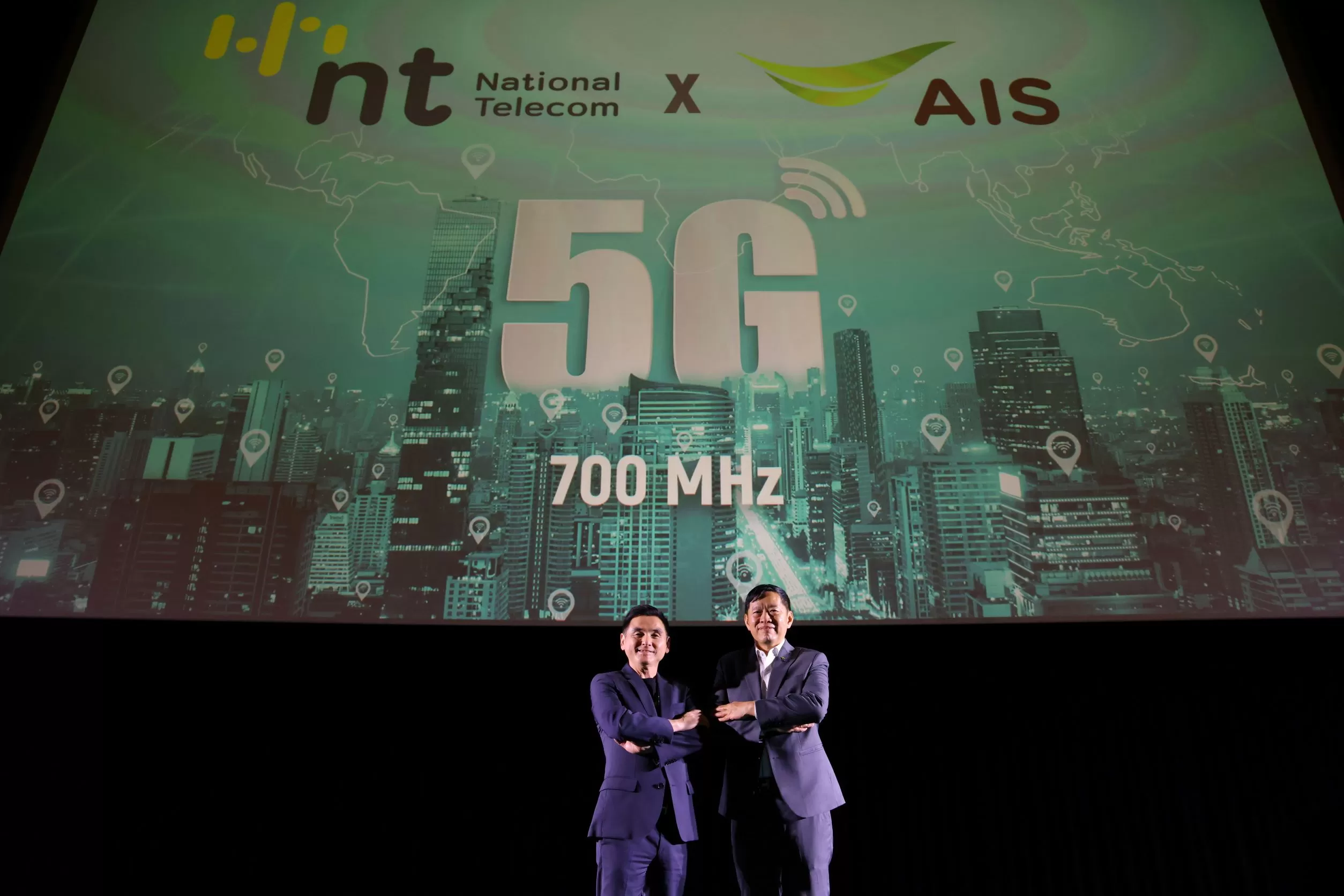 Pic 07 AIS BEYOND THE BOUNDARIES | AIS | AIS ย้ำผู้นำบทใหม่ตัวจริง สร้างเศรษฐกิจแบบร่วมกัน ECOSYSTEM ECONOMY พร้อมส่งมอบประสบการณ์ดิจิทัลที่เหนือชั้น