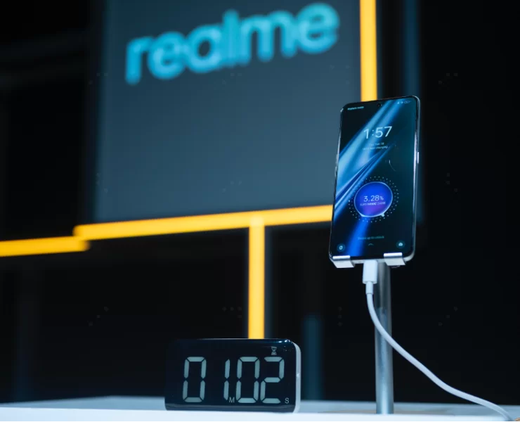 realme GT3 MWC 2 | Realme | รวมข้อมูล realme GT3 สมาร์ตโฟนตัวล้ำ พลังชาร์จเร็วสุดของโลก 240W!