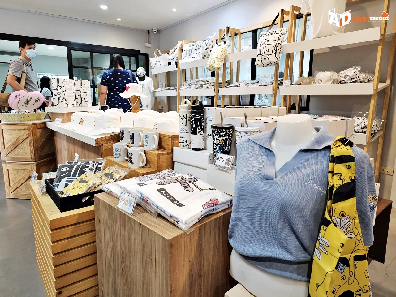 N2 Flip20230427 141652 | ARTSTORY | Samsung Galaxy Accessories โดยน้องๆ ออทิสติก ศิลปินจาก ARTSTORY
