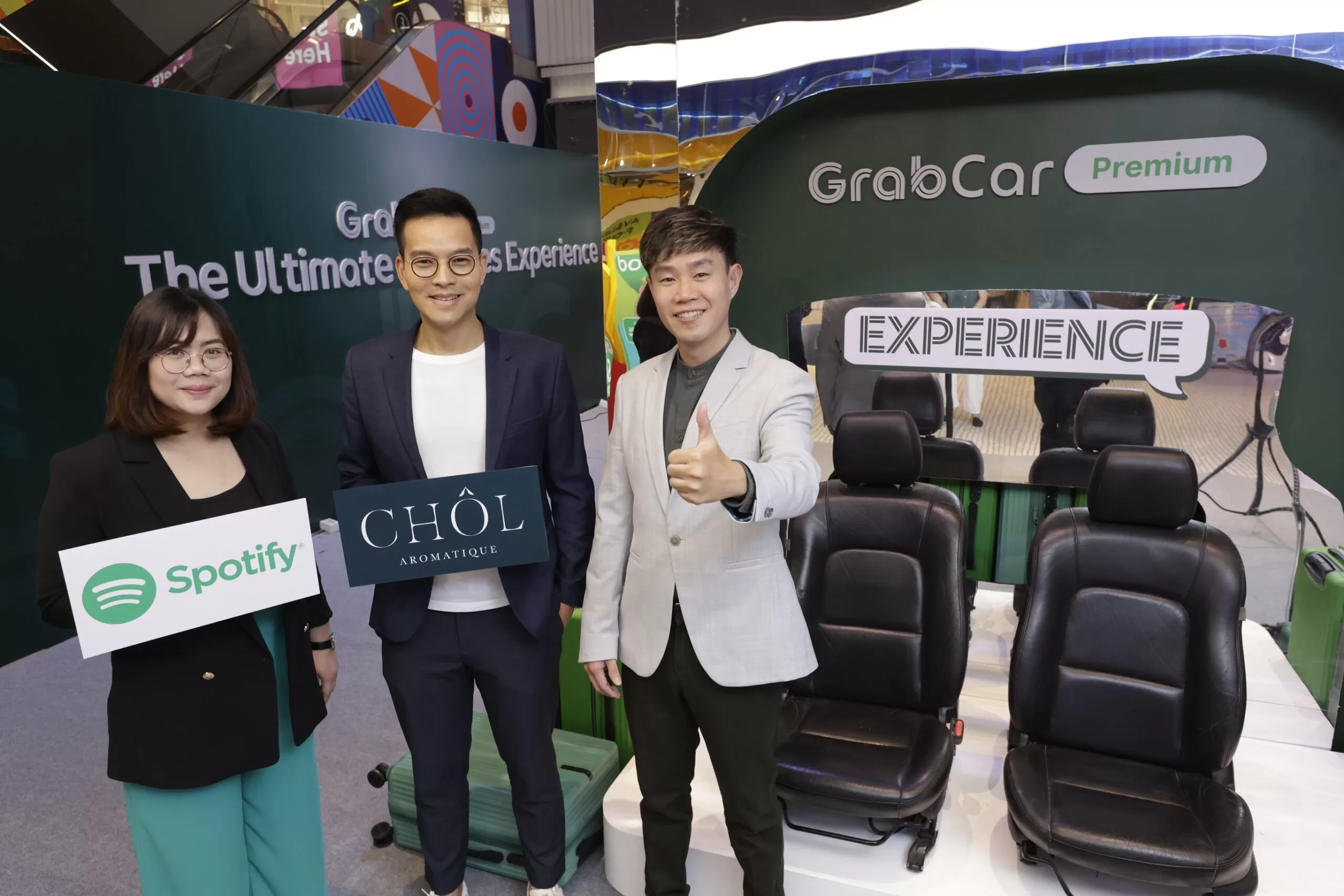 แกร็บ รุกตลาดพรีเมียม ปรับภาพลักษณ์ GrabCar Premium สร้างความประทับใจผ่าน 5 ประสาทสัมผัส 2 scaled | Chol Aromatique | แกร็บ ปรับภาพลักษณ์ GrabCar Premium จับมือ Spotify และ Chol Aromatique
