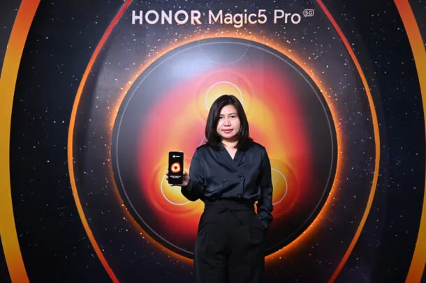 นางสาว พัทธนันท์ สกุลกฤติ ผู้จัดการทั่วไป HONOR Business Group สำเนา | honor | กระแสตอบรับดีเกินคาด HONOR Magic5 Pro 5G ยอดจองถล่ม เพิ่มขึ้นกว่ารุ่นเดิม 30 เท่า!